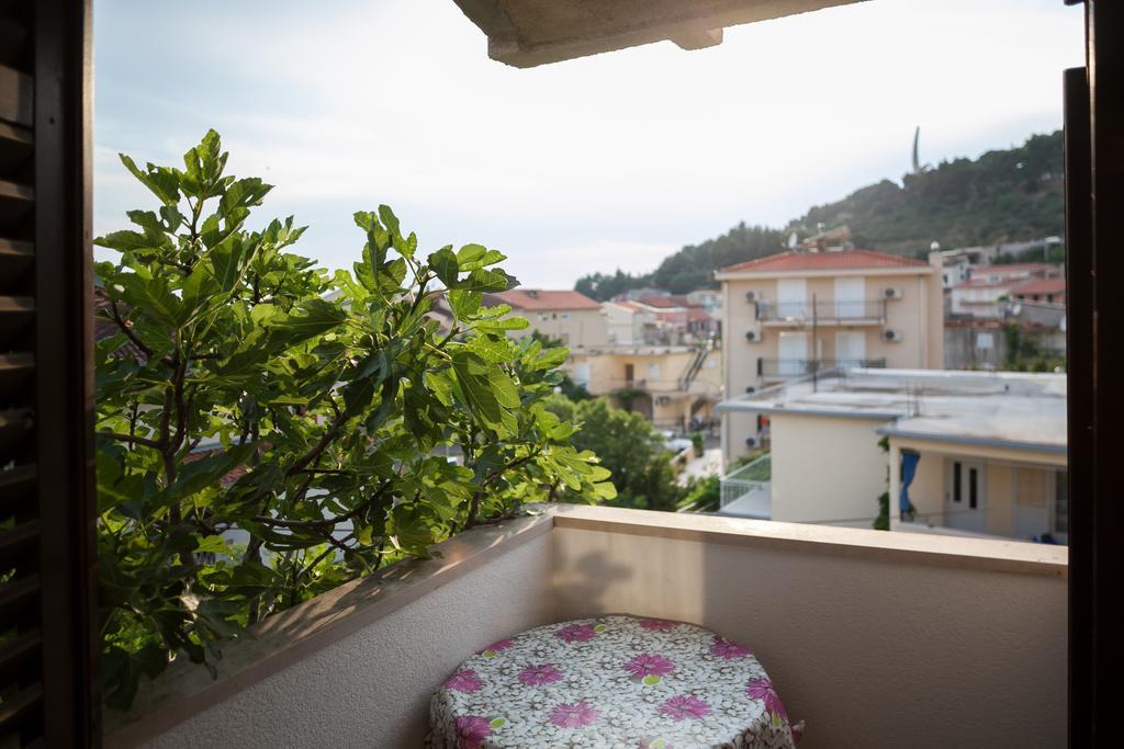 Appartamento Kornelija 2 Podgora Camera foto