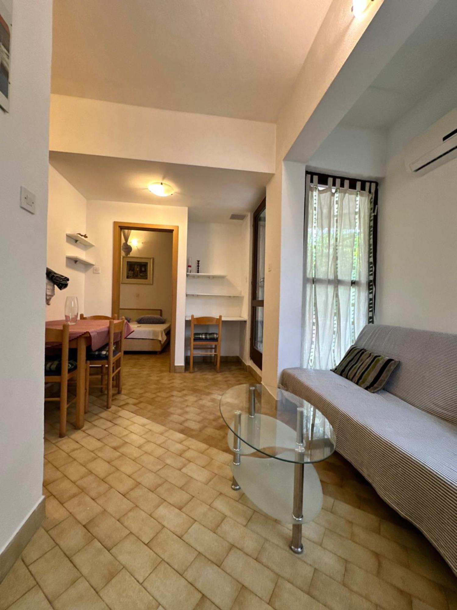 Appartamento Kornelija 2 Podgora Esterno foto