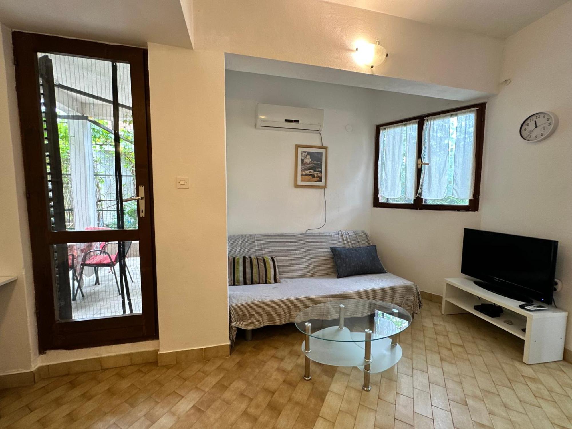 Appartamento Kornelija 2 Podgora Esterno foto